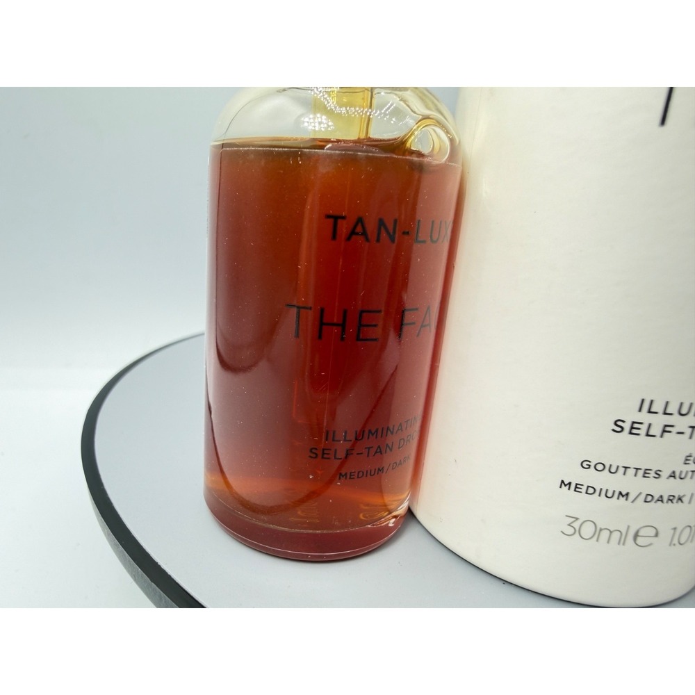 SET OF 2 Tan-Luxe The Face Illuminating Self-Tan Drops - 1.01 oz - Medium/Dark - Picture 2 of 5